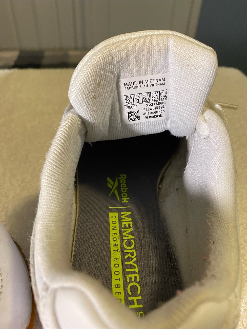 Reebok White Leather Sneakers with Gum Outsole - Picture 2 of 4